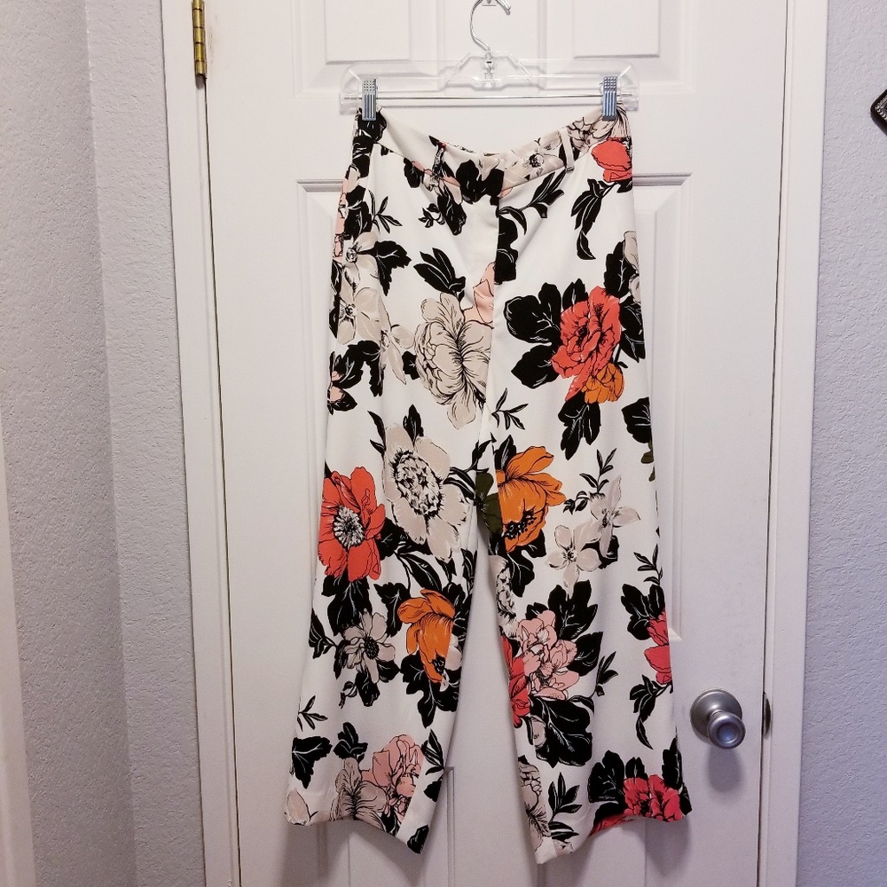 Ann Taylor Factory Cropped Wide Leg Pants